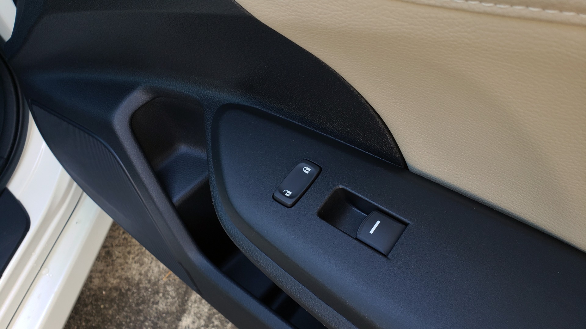 Used 2016 Honda CIVIC SEDAN TOURING / NAV / SUNROOF / REARVIEW / HEATED SEATS for sale Sold at Formula Imports in Charlotte NC 28227 59