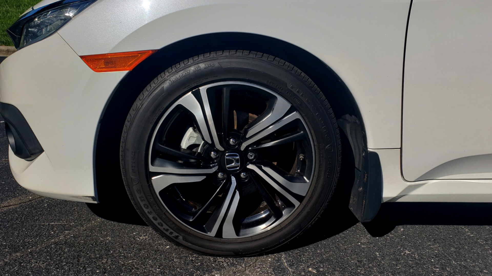 Used 2016 Honda CIVIC SEDAN TOURING / NAV / SUNROOF / REARVIEW / HEATED SEATS for sale Sold at Formula Imports in Charlotte NC 28227 75