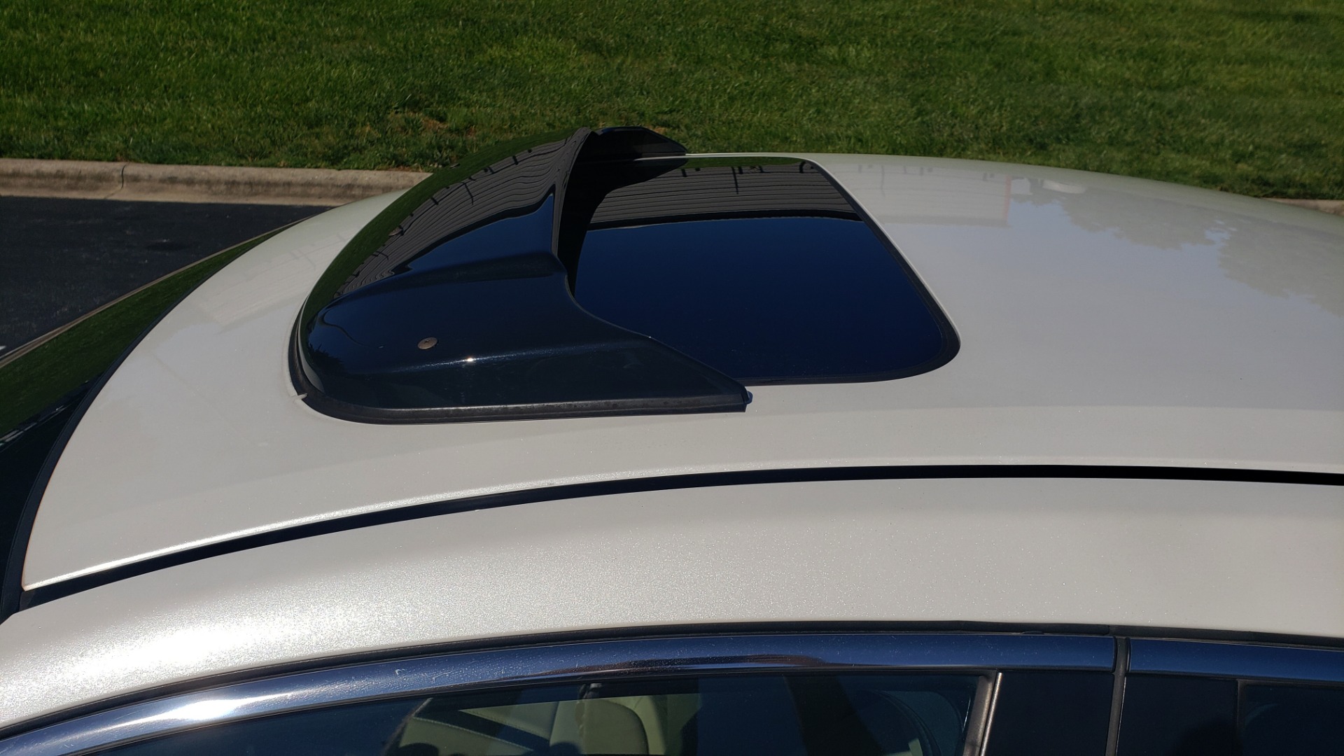 Used 2016 Honda CIVIC SEDAN TOURING / NAV / SUNROOF / REARVIEW / HEATED SEATS for sale Sold at Formula Imports in Charlotte NC 28227 8