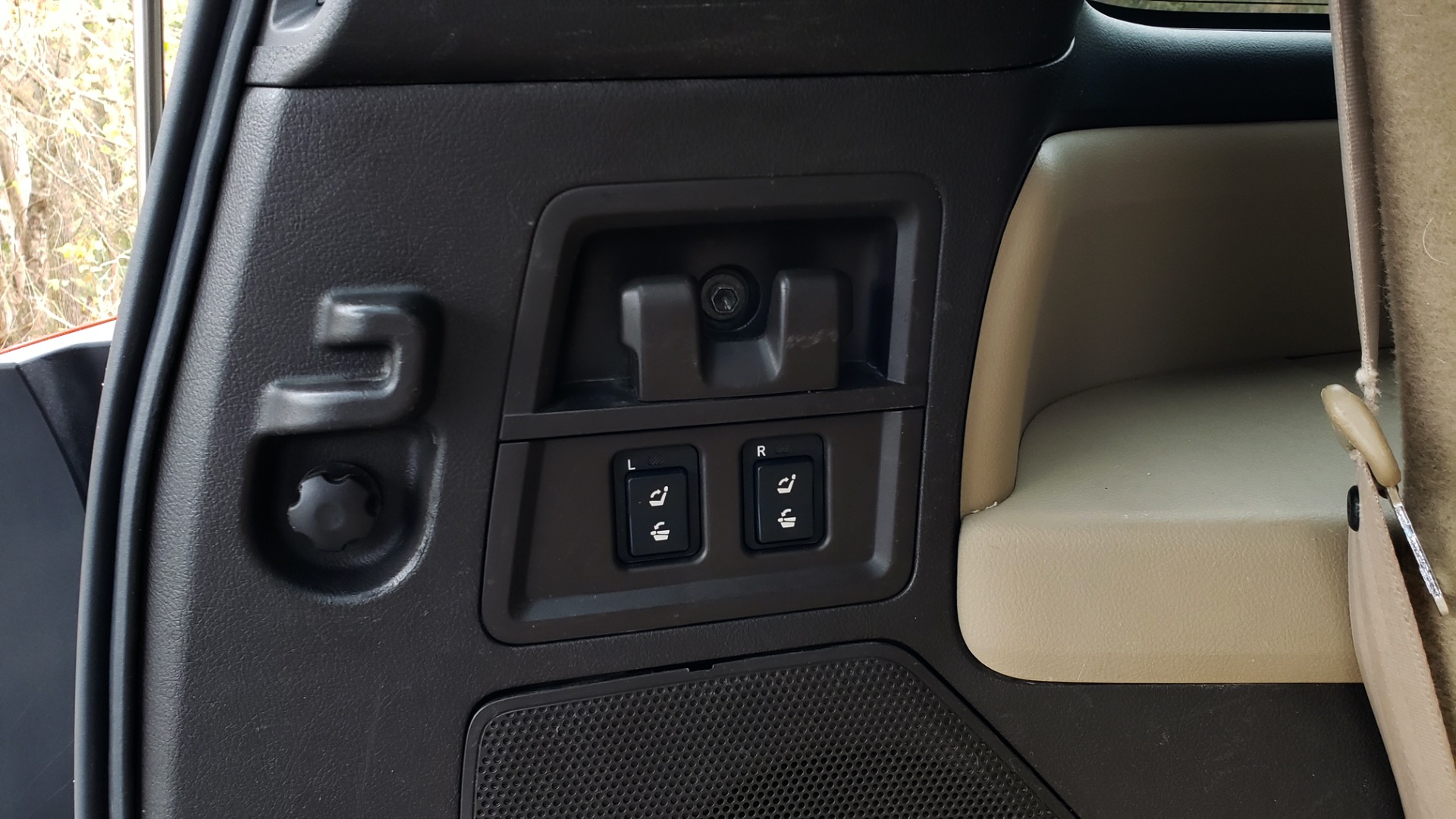 Used 2008 Toyota SEQUOIA LIMITED / COLD AREA PKG / SUNROOF / DVD ENTERTAINMENT for sale Sold at Formula Imports in Charlotte NC 28227 20