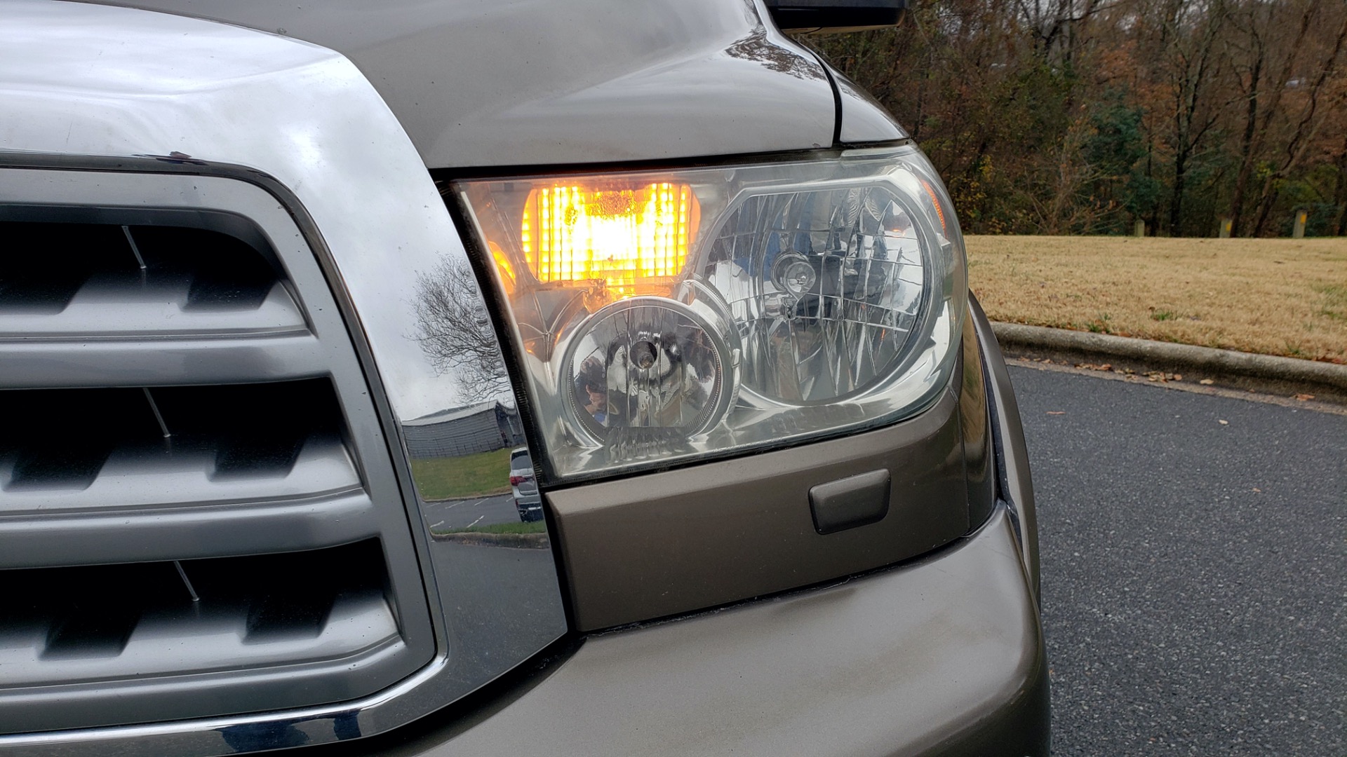 Used 2008 Toyota SEQUOIA LIMITED / COLD AREA PKG / SUNROOF / DVD ENTERTAINMENT for sale Sold at Formula Imports in Charlotte NC 28227 24