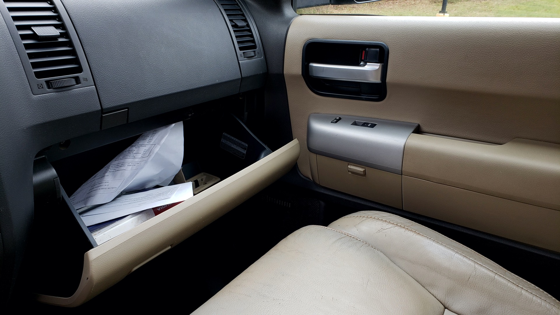 Used 2008 Toyota SEQUOIA LIMITED / COLD AREA PKG / SUNROOF / DVD ENTERTAINMENT for sale Sold at Formula Imports in Charlotte NC 28227 45