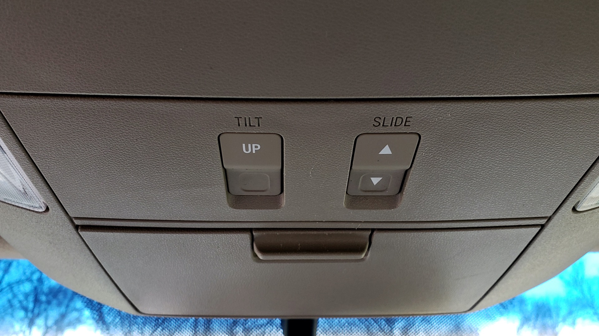 Used 2008 Toyota SEQUOIA LIMITED / COLD AREA PKG / SUNROOF / DVD ENTERTAINMENT for sale Sold at Formula Imports in Charlotte NC 28227 49