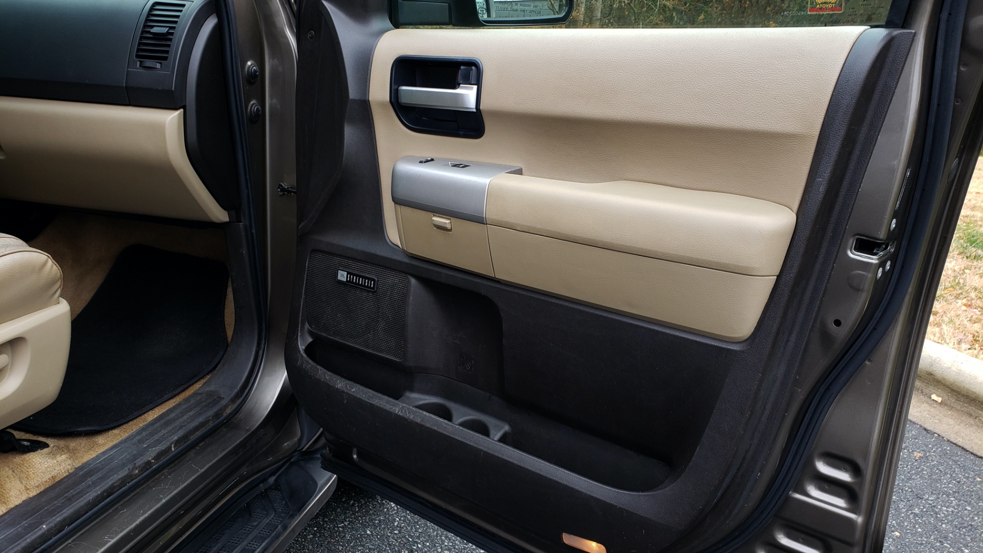 Used 2008 Toyota SEQUOIA LIMITED / COLD AREA PKG / SUNROOF / DVD ENTERTAINMENT for sale Sold at Formula Imports in Charlotte NC 28227 63