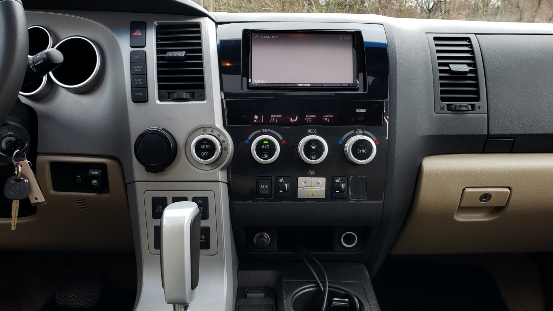 Used 2008 Toyota SEQUOIA LIMITED / COLD AREA PKG / SUNROOF / DVD ENTERTAINMENT for sale Sold at Formula Imports in Charlotte NC 28227 75