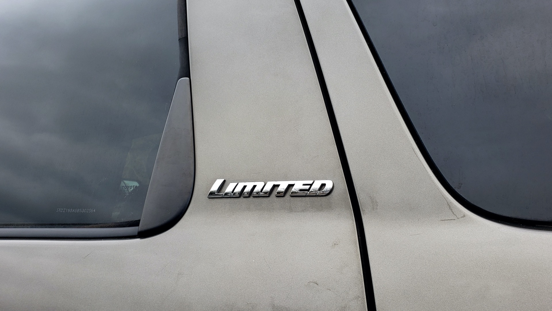Used 2008 Toyota SEQUOIA LIMITED / COLD AREA PKG / SUNROOF / DVD ENTERTAINMENT for sale Sold at Formula Imports in Charlotte NC 28227 8