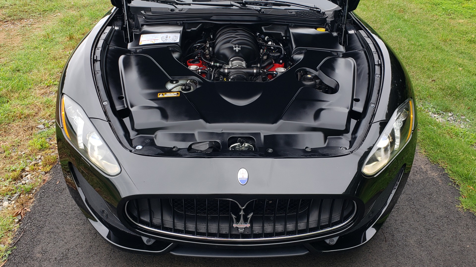 Used 2013 Maserati GRANTURISMO SPORT 4.7L V8 / BOSE / PARK ASSIST / 20IN WHEELS for sale Sold at Formula Imports in Charlotte NC 28227 14