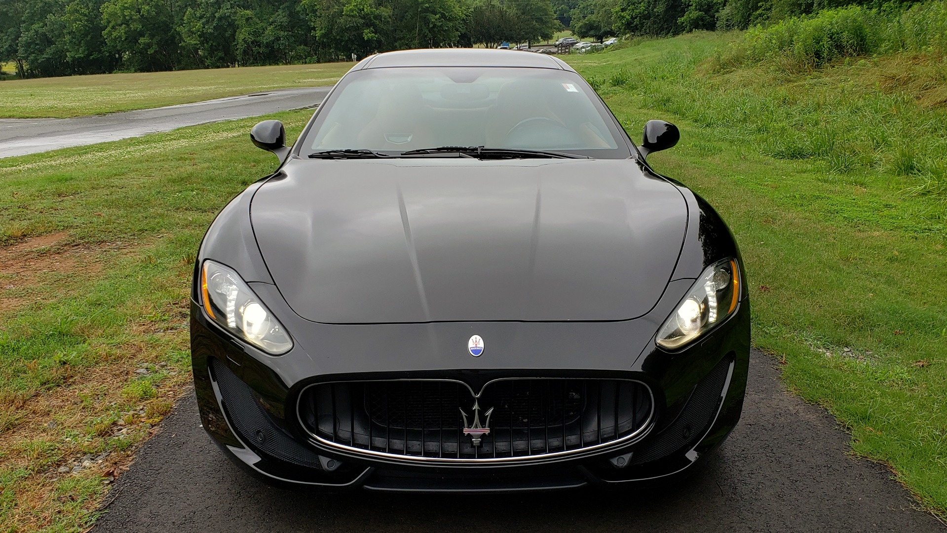 Used 2013 Maserati GRANTURISMO SPORT 4.7L V8 / BOSE / PARK ASSIST / 20IN WHEELS for sale Sold at Formula Imports in Charlotte NC 28227 30