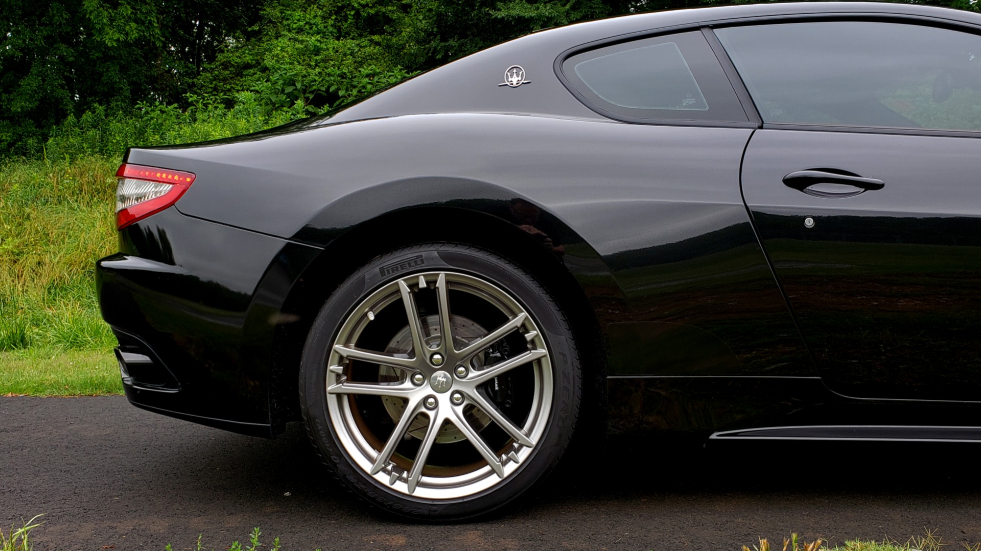 Used 2013 Maserati GRANTURISMO SPORT 4.7L V8 / BOSE / PARK ASSIST / 20IN WHEELS for sale Sold at Formula Imports in Charlotte NC 28227 86