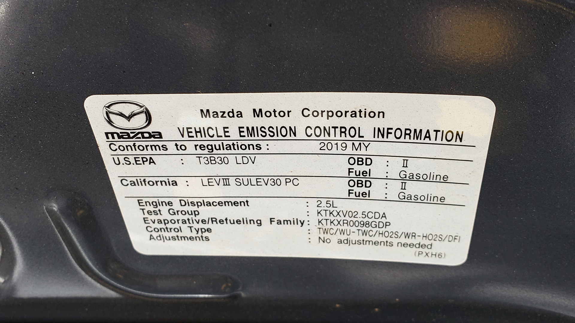 Used 2019 Mazda MAZDA3 HATCHBACK PREMIUM PKG / AUTO / 18IN BLACK ALLOY WHEELS / BOSE / LEATHER for sale Sold at Formula Imports in Charlotte NC 28227 11