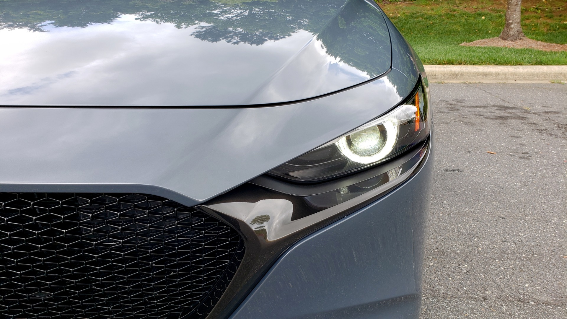 Used 2019 Mazda MAZDA3 HATCHBACK PREMIUM PKG / AUTO / 18IN BLACK ALLOY WHEELS / BOSE / LEATHER for sale Sold at Formula Imports in Charlotte NC 28227 19