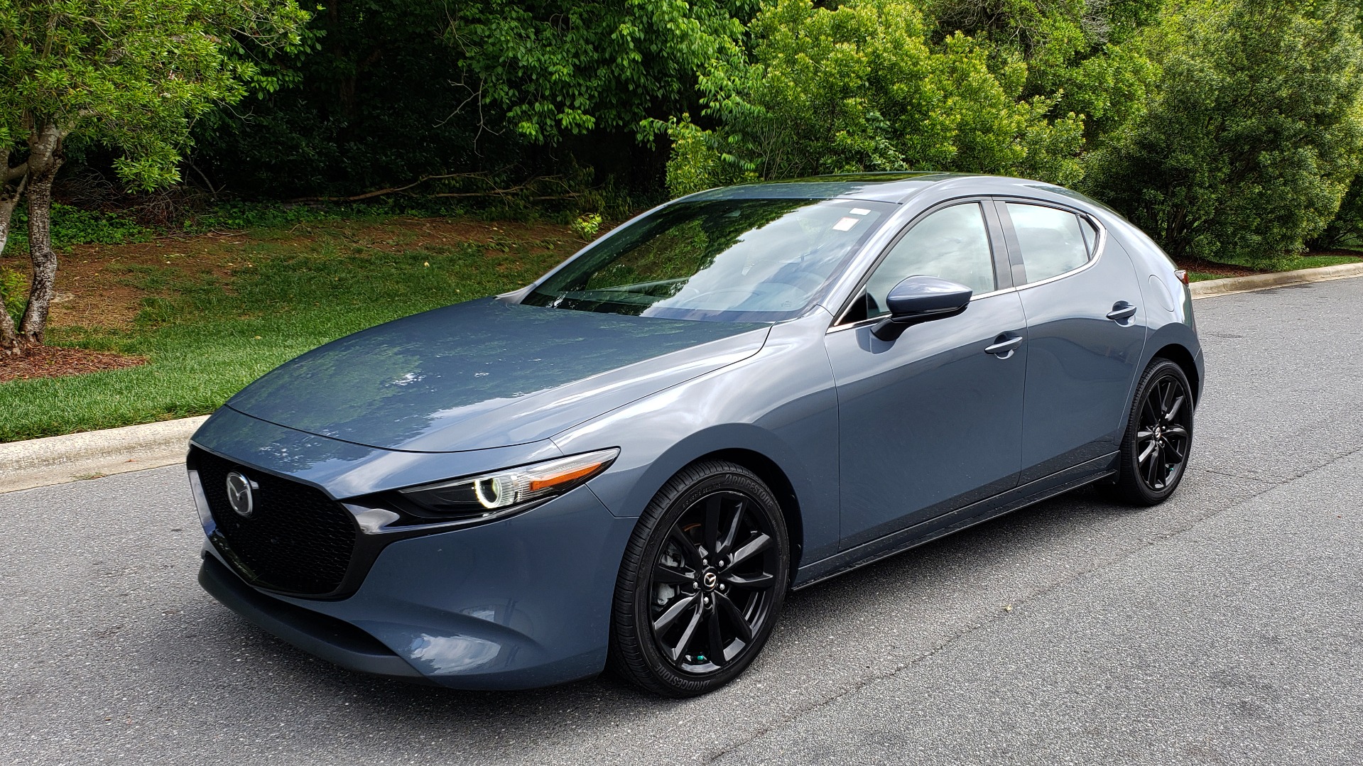 Used 2019 Mazda MAZDA3 HATCHBACK PREMIUM PKG / AUTO / 18IN BLACK ALLOY WHEELS / BOSE / LEATHER for sale Sold at Formula Imports in Charlotte NC 28227 1
