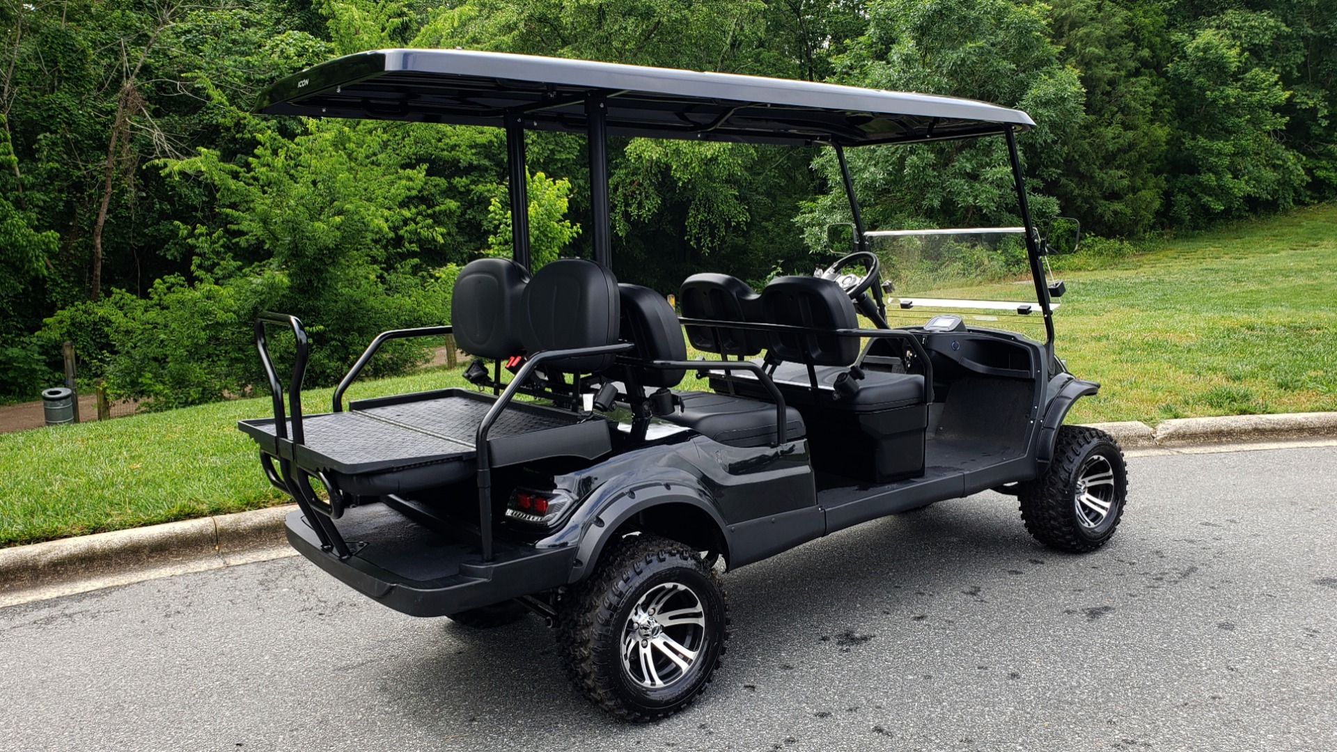 Used 0 Other for sale Sold at Formula Imports in Charlotte NC 28227 6