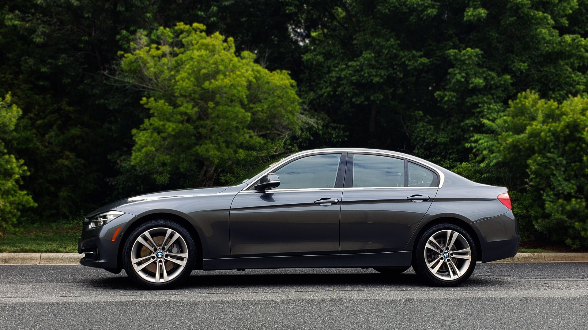 Used 2017 BMW 3 SERIES 340I XDRIVE SPORT / DRVR ASST PLUS / NAV / CLD WTHR / PARK ASST for sale Sold at Formula Imports in Charlotte NC 28227 2
