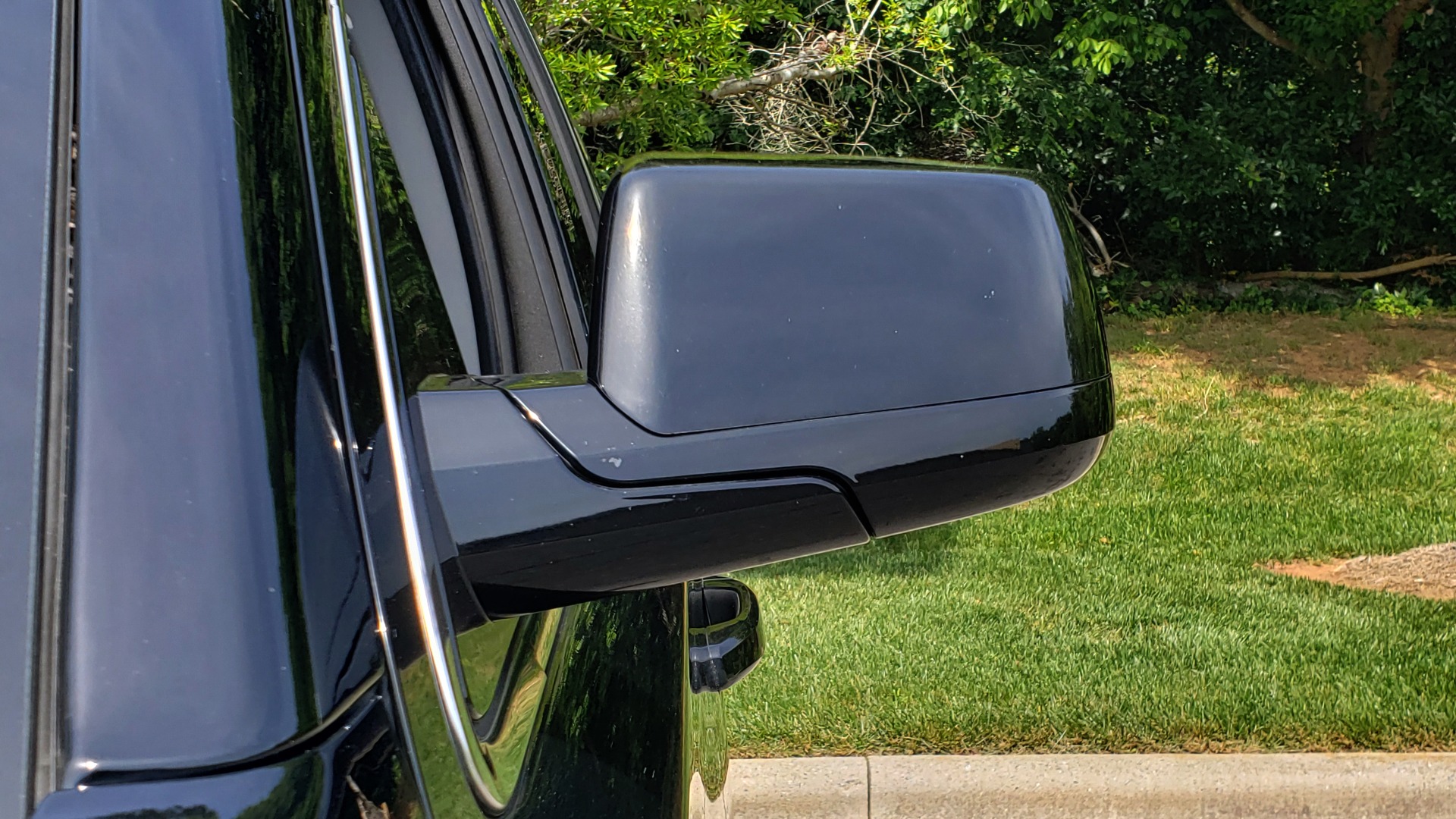 Used 2017 Chevrolet TAHOE LT 2WD / NAV / BOSE / HEATED SEATS / 3-ROW / REARVIEW for sale Sold at Formula Imports in Charlotte NC 28227 29