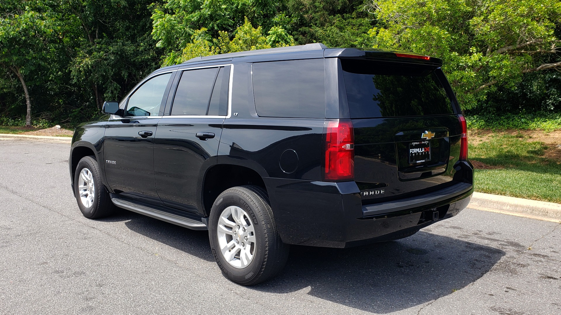 Used 2017 Chevrolet TAHOE LT 2WD / NAV / BOSE / HEATED SEATS / 3-ROW / REARVIEW for sale Sold at Formula Imports in Charlotte NC 28227 3