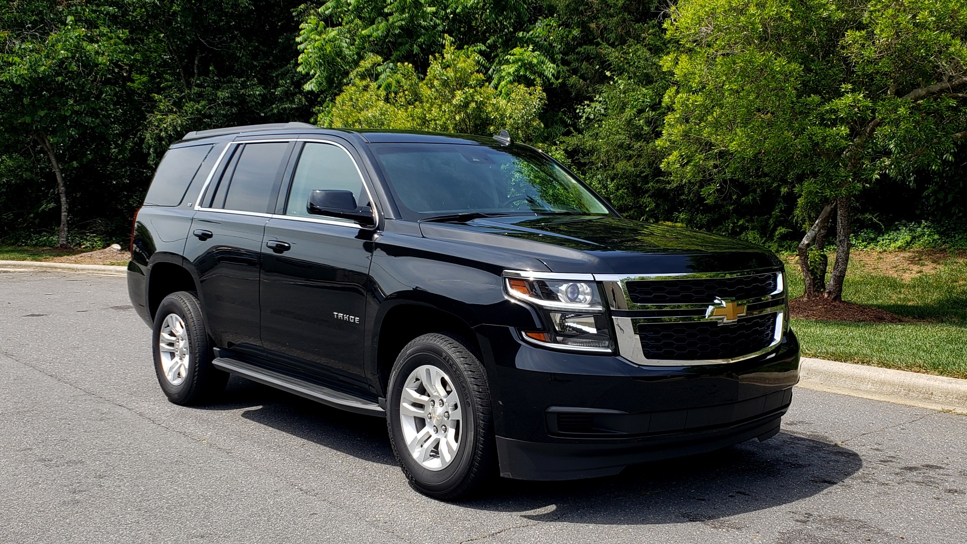 Used 2017 Chevrolet TAHOE LT 2WD / NAV / BOSE / HEATED SEATS / 3-ROW / REARVIEW for sale Sold at Formula Imports in Charlotte NC 28227 4
