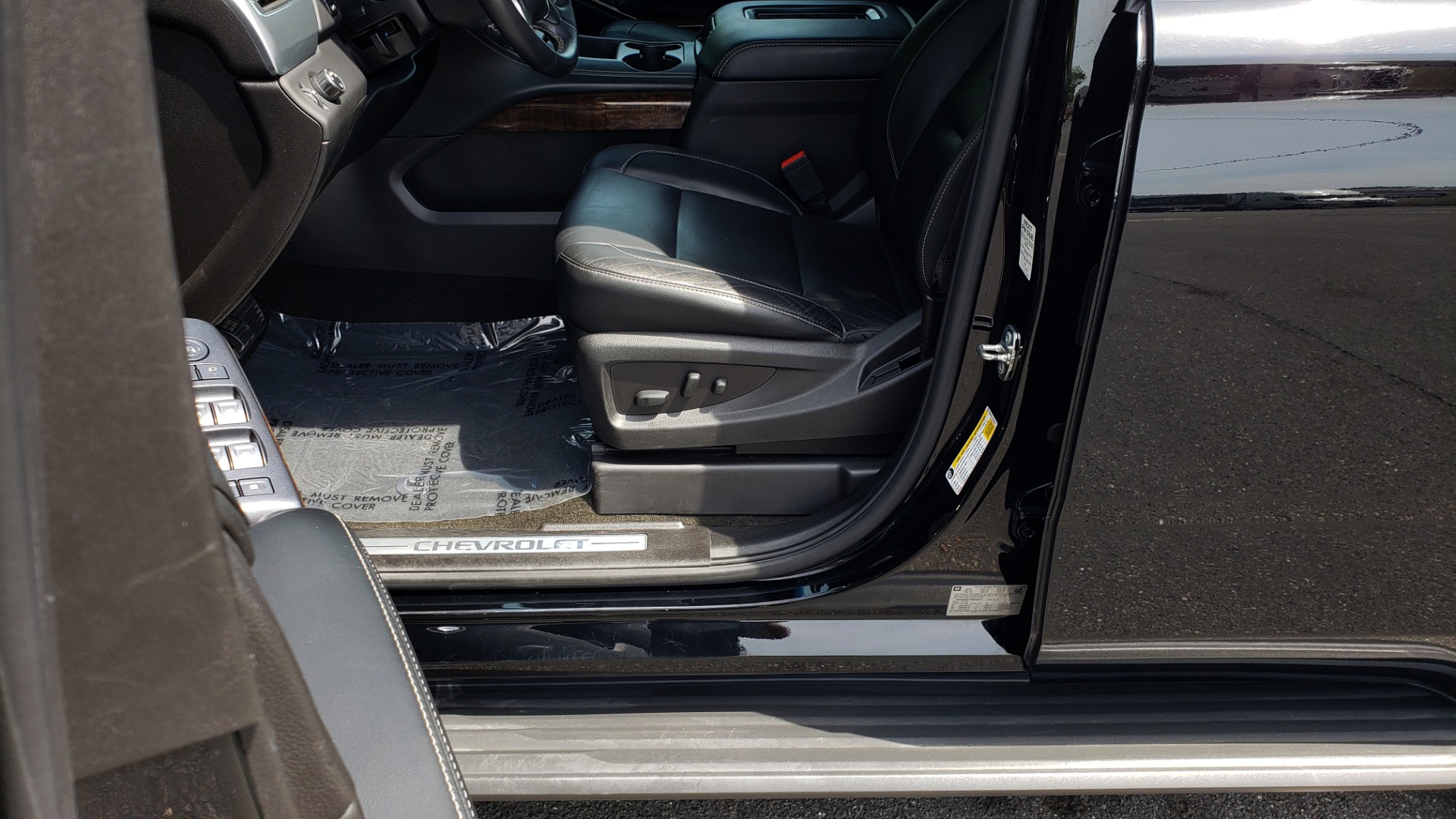 Used 2017 Chevrolet TAHOE LT 2WD / NAV / BOSE / HEATED SEATS / 3-ROW / REARVIEW for sale Sold at Formula Imports in Charlotte NC 28227 40