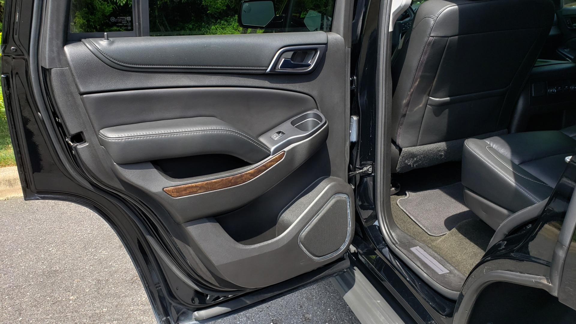 Used 2017 Chevrolet TAHOE LT 2WD / NAV / BOSE / HEATED SEATS / 3-ROW / REARVIEW for sale Sold at Formula Imports in Charlotte NC 28227 65
