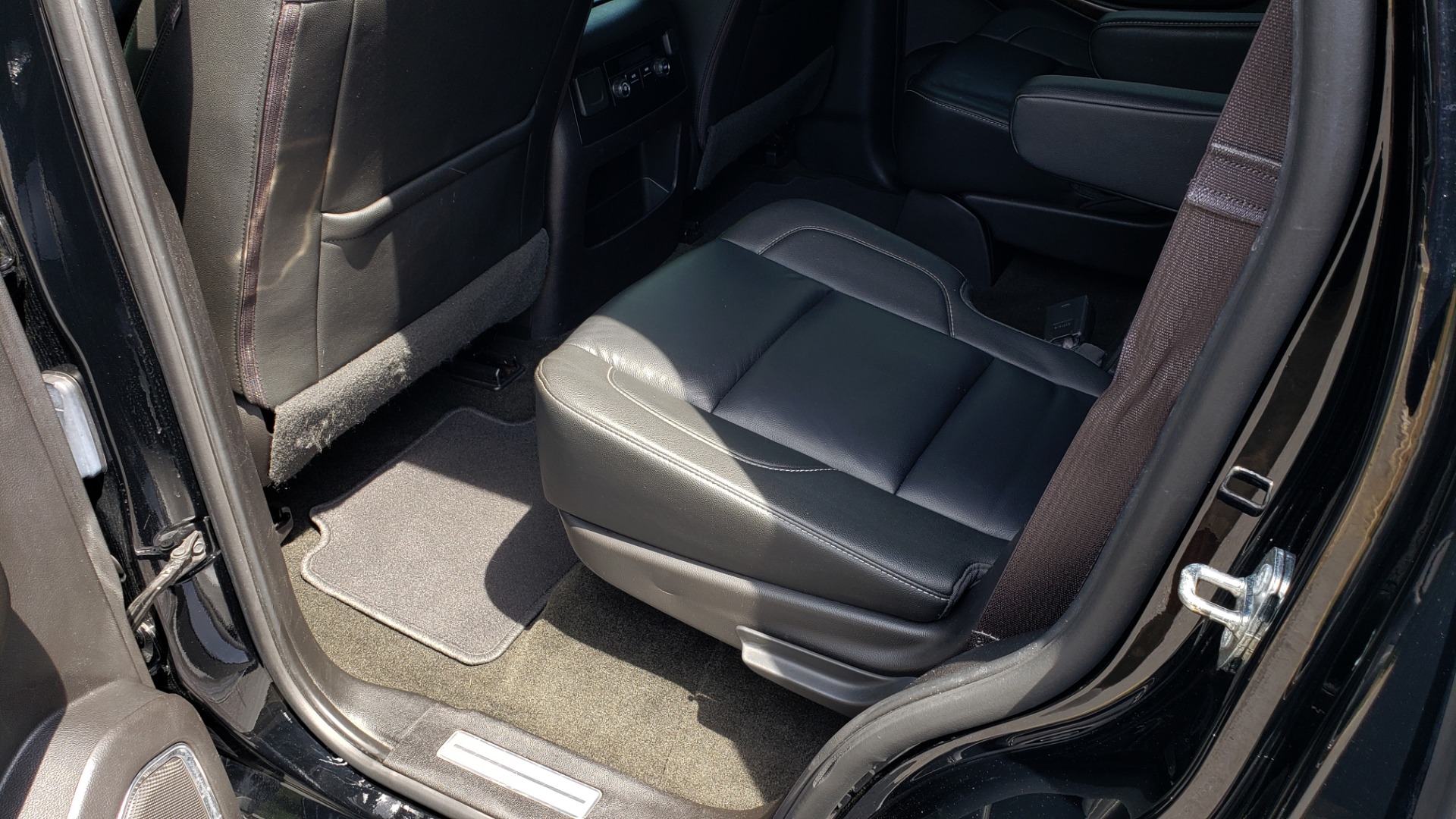 Used 2017 Chevrolet TAHOE LT 2WD / NAV / BOSE / HEATED SEATS / 3-ROW / REARVIEW for sale Sold at Formula Imports in Charlotte NC 28227 67