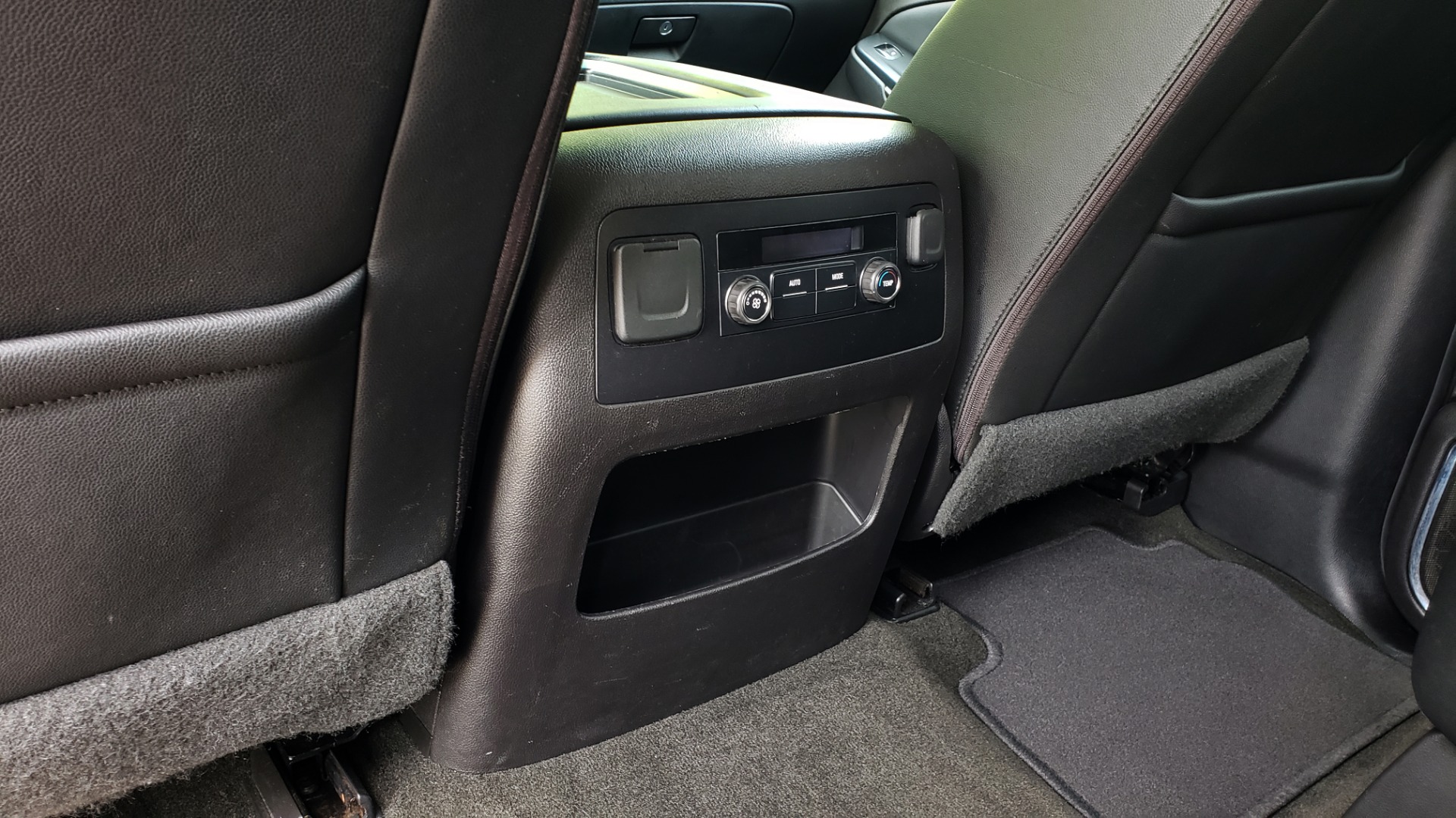 Used 2017 Chevrolet TAHOE LT 2WD / NAV / BOSE / HEATED SEATS / 3-ROW / REARVIEW for sale Sold at Formula Imports in Charlotte NC 28227 71