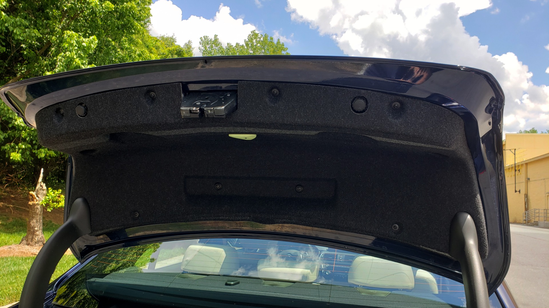 Used 2017 BMW 3 SERIES 330I PREMIUM / NAV / SUNROOF / DRVR ASST / HTD STS / REARVIEW for sale Sold at Formula Imports in Charlotte NC 28227 16