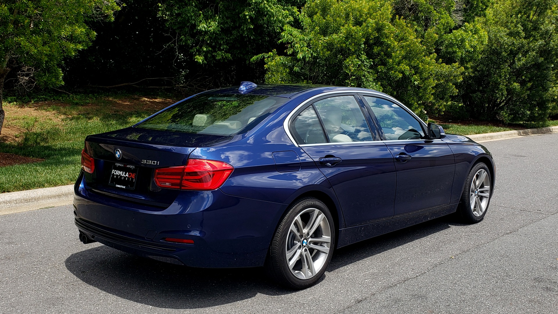 Used 2017 BMW 3 SERIES 330I PREMIUM / NAV / SUNROOF / DRVR ASST / HTD STS / REARVIEW for sale Sold at Formula Imports in Charlotte NC 28227 6