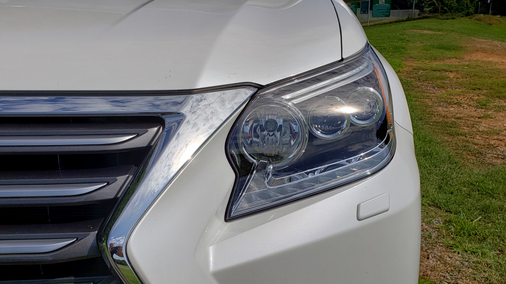 Used 2019 Lexus GX 460 LUXURY 4WD / DRVR SPRT PKG / MARK LEV SND / DYN CRUISE for sale Sold at Formula Imports in Charlotte NC 28227 11