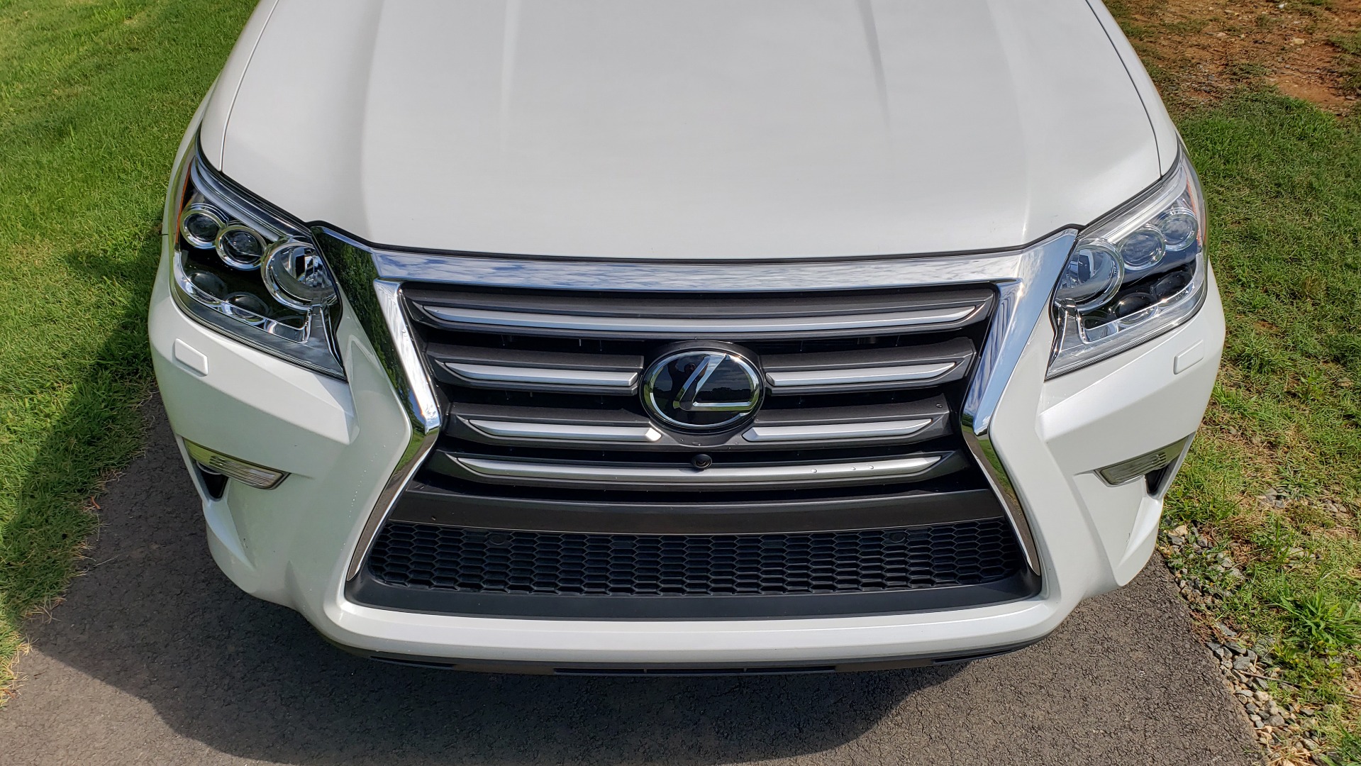 Used 2019 Lexus GX 460 LUXURY 4WD / DRVR SPRT PKG / MARK LEV SND / DYN CRUISE for sale Sold at Formula Imports in Charlotte NC 28227 13