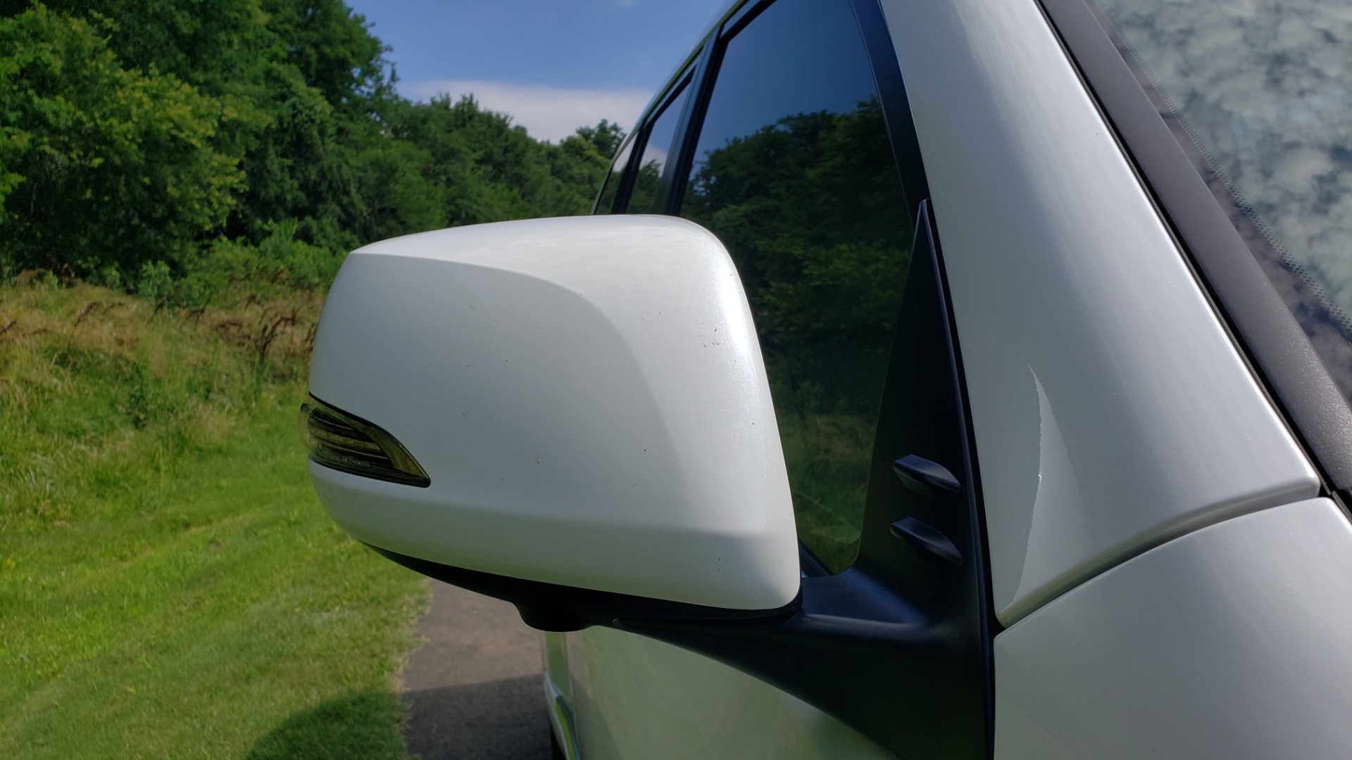 Used 2019 Lexus GX 460 LUXURY 4WD / DRVR SPRT PKG / MARK LEV SND / DYN CRUISE for sale Sold at Formula Imports in Charlotte NC 28227 14