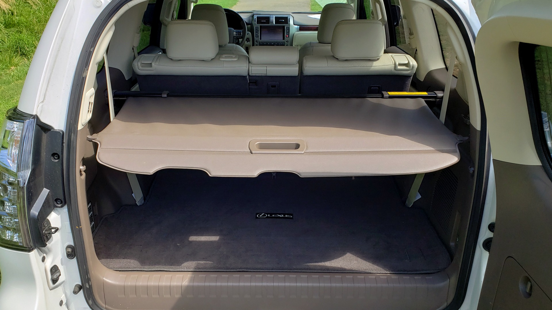 Used 2019 Lexus GX 460 LUXURY 4WD / DRVR SPRT PKG / MARK LEV SND / DYN CRUISE for sale Sold at Formula Imports in Charlotte NC 28227 24