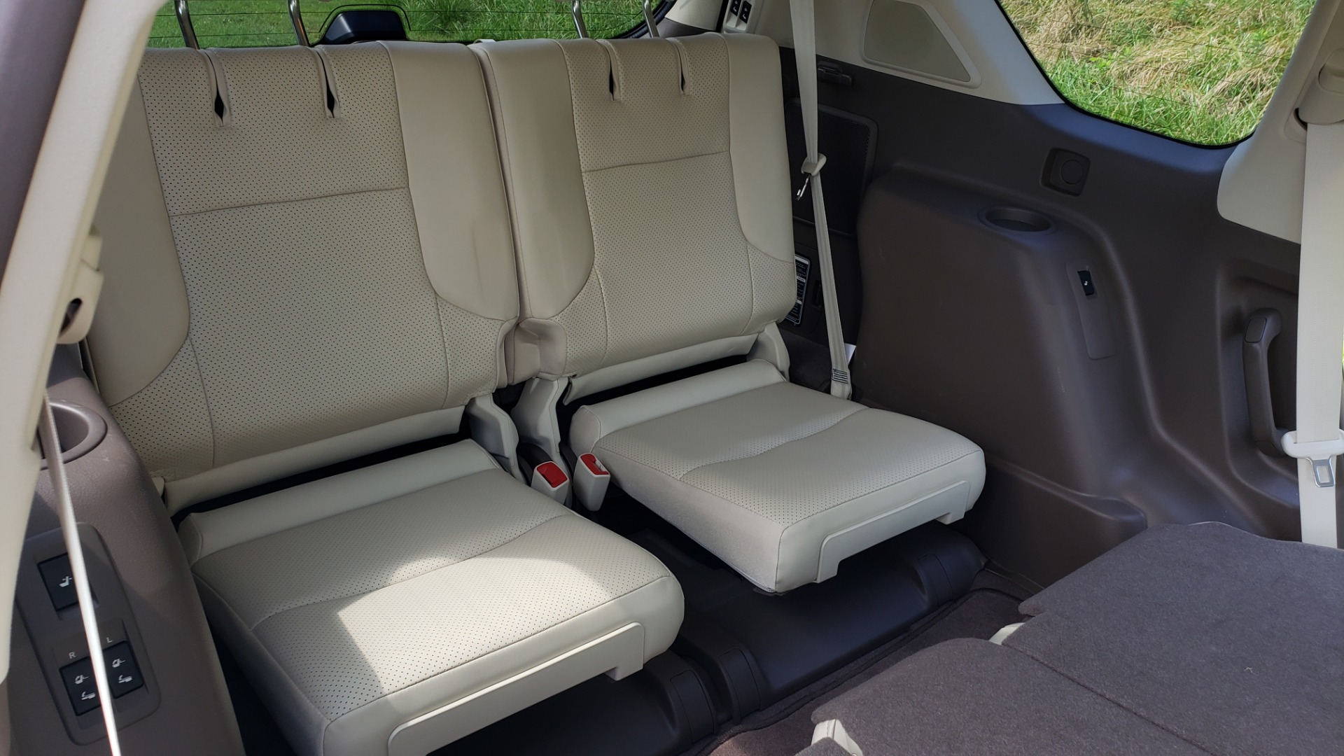 Used 2019 Lexus GX 460 LUXURY 4WD / DRVR SPRT PKG / MARK LEV SND / DYN CRUISE for sale Sold at Formula Imports in Charlotte NC 28227 29