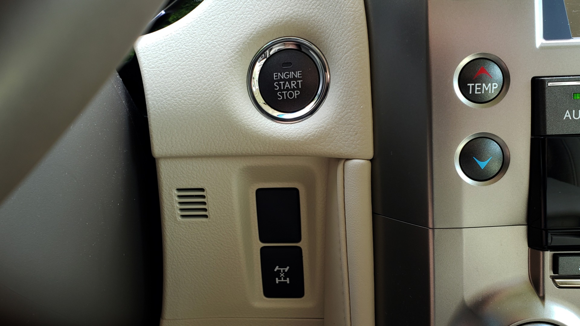 Used 2019 Lexus GX 460 LUXURY 4WD / DRVR SPRT PKG / MARK LEV SND / DYN CRUISE for sale Sold at Formula Imports in Charlotte NC 28227 49