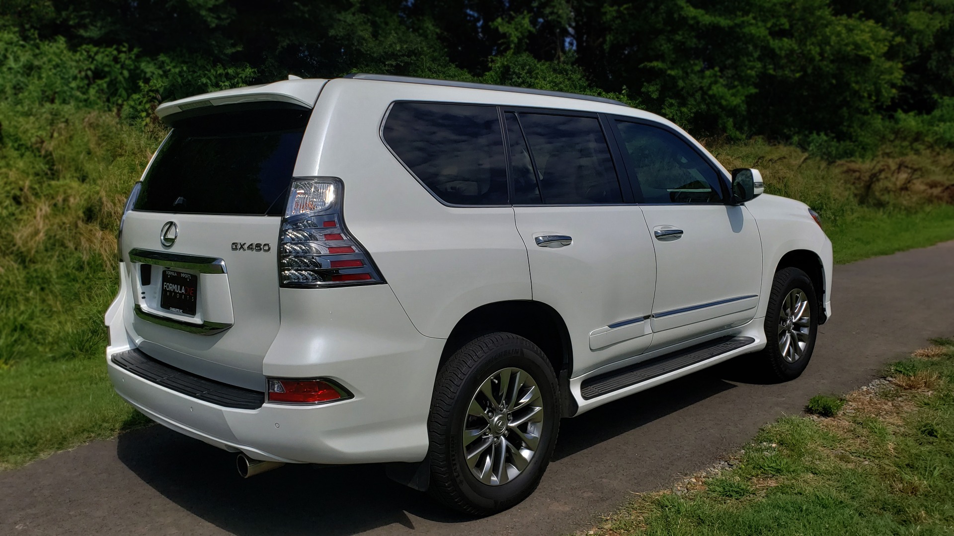 Used 2019 Lexus GX 460 LUXURY 4WD / DRVR SPRT PKG / MARK LEV SND / DYN CRUISE for sale Sold at Formula Imports in Charlotte NC 28227 6