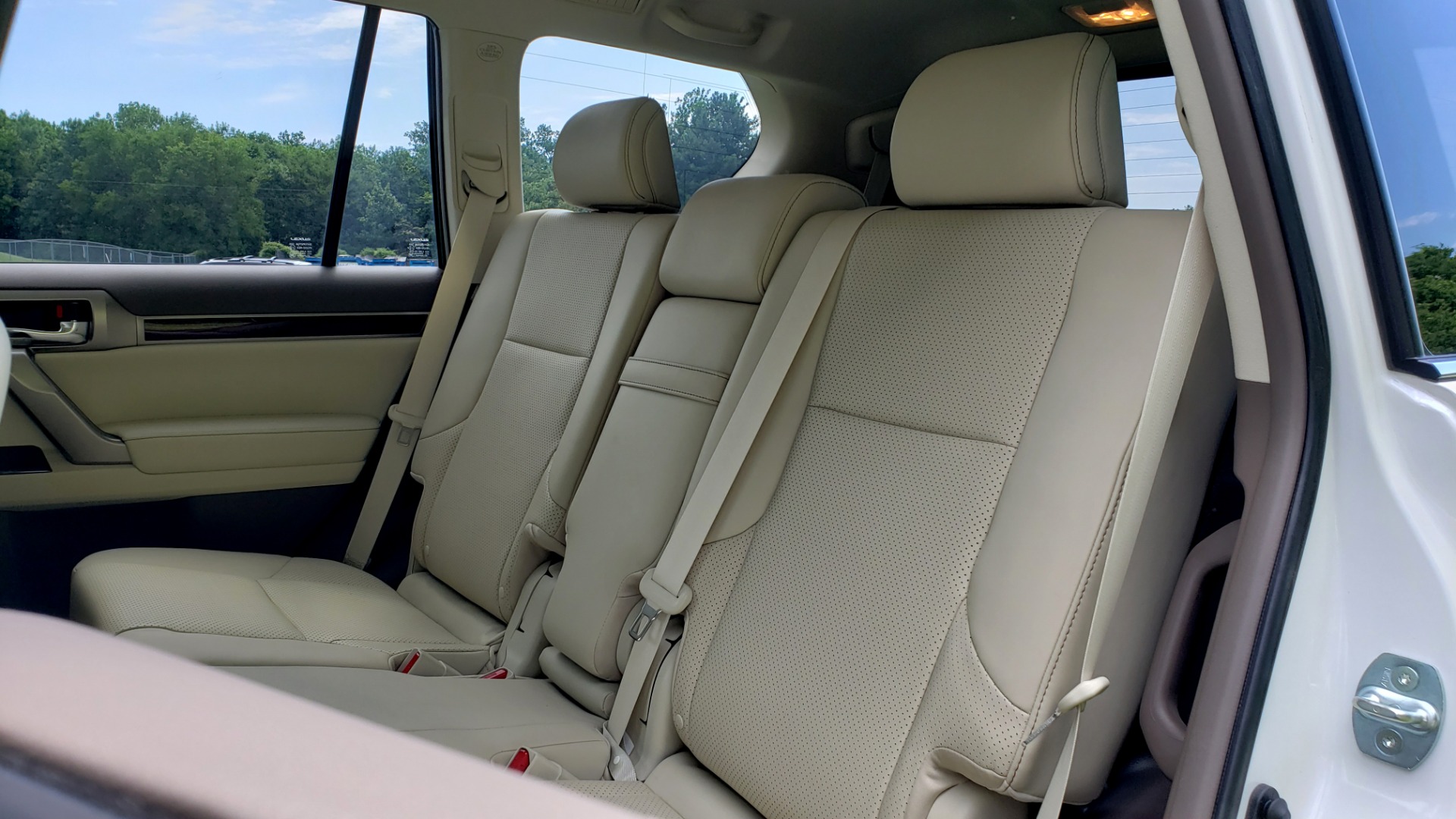 Used 2019 Lexus GX 460 LUXURY 4WD / DRVR SPRT PKG / MARK LEV SND / DYN CRUISE for sale Sold at Formula Imports in Charlotte NC 28227 68