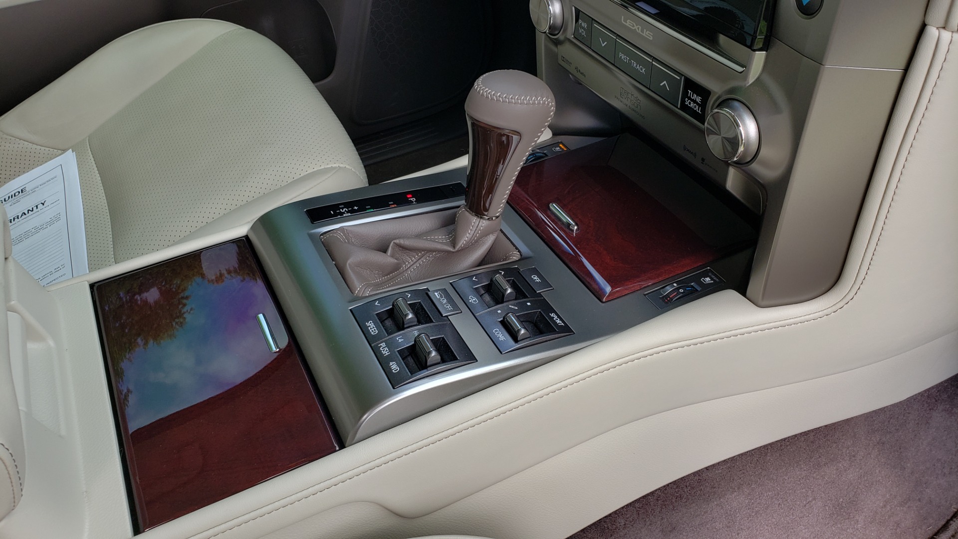 Used 2019 Lexus GX 460 LUXURY 4WD / DRVR SPRT PKG / MARK LEV SND / DYN CRUISE for sale Sold at Formula Imports in Charlotte NC 28227 74