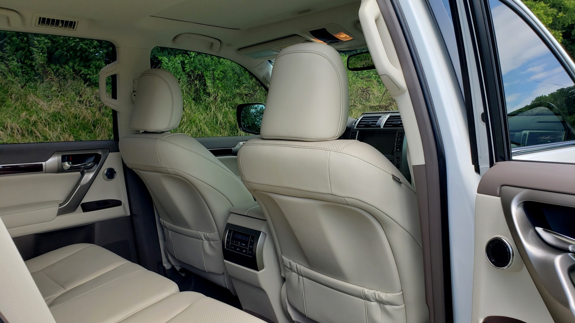 Used 2019 Lexus GX 460 LUXURY 4WD / DRVR SPRT PKG / MARK LEV SND / DYN CRUISE for sale Sold at Formula Imports in Charlotte NC 28227 79