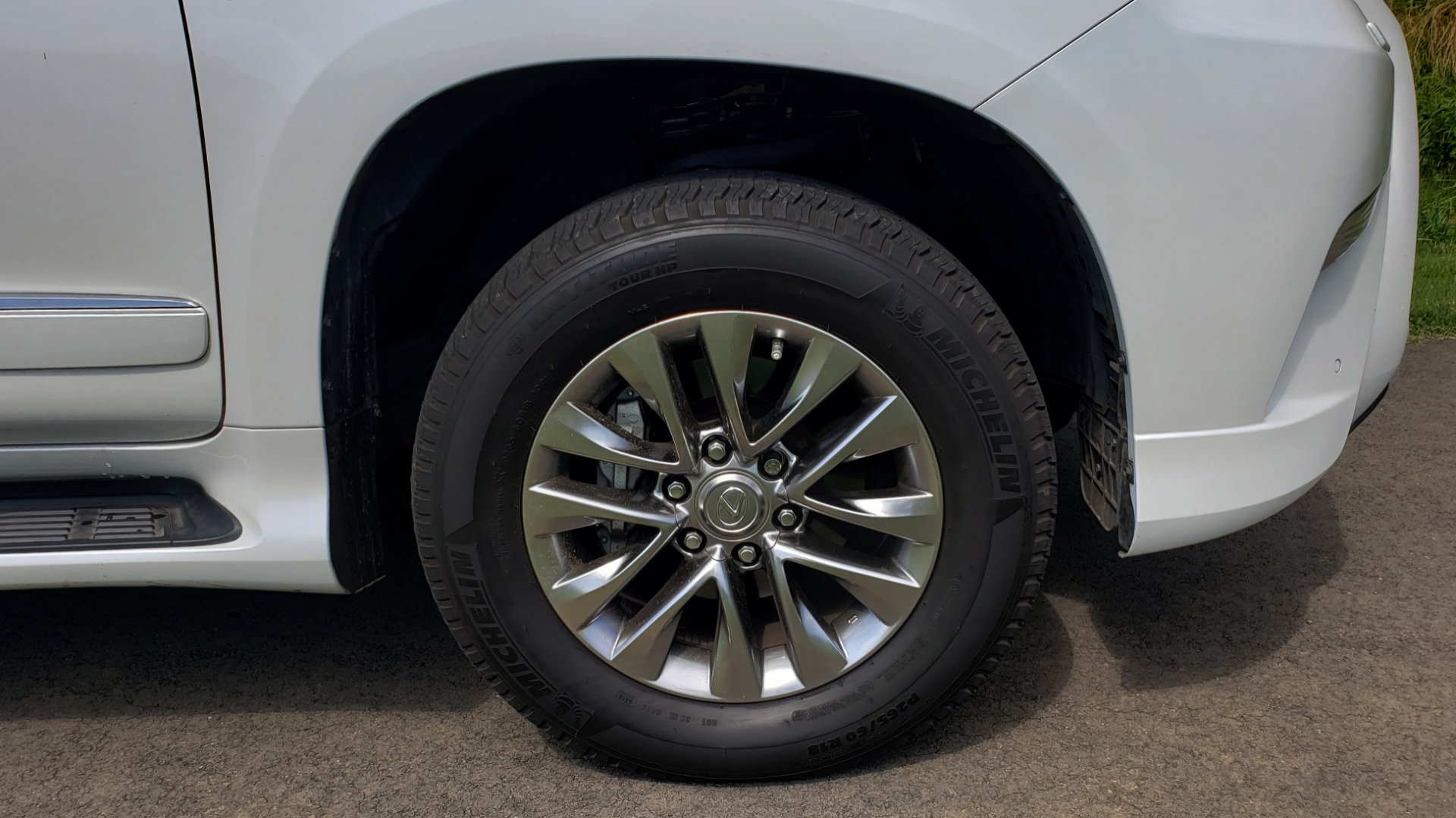 Used 2019 Lexus GX 460 LUXURY 4WD / DRVR SPRT PKG / MARK LEV SND / DYN CRUISE for sale Sold at Formula Imports in Charlotte NC 28227 89