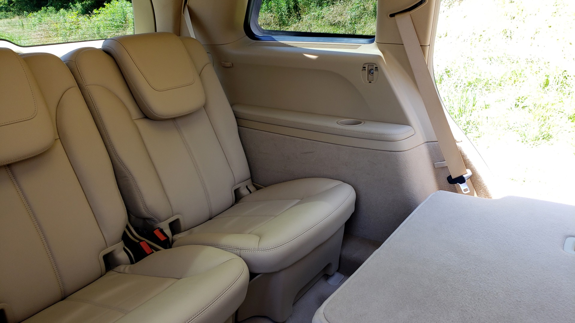 Used 2012 Mercedes-Benz GL-CLASS GL 350 BLUETEC / NAV / DUAL-ROOF / HTD STS / 3-ROW / REARVIEW for sale Sold at Formula Imports in Charlotte NC 28227 39