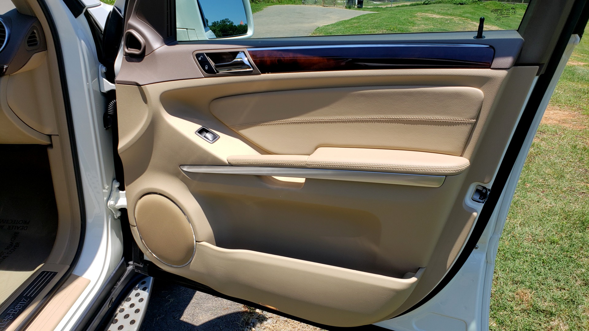 Used 2012 Mercedes-Benz GL-CLASS GL 350 BLUETEC / NAV / DUAL-ROOF / HTD STS / 3-ROW / REARVIEW for sale Sold at Formula Imports in Charlotte NC 28227 68