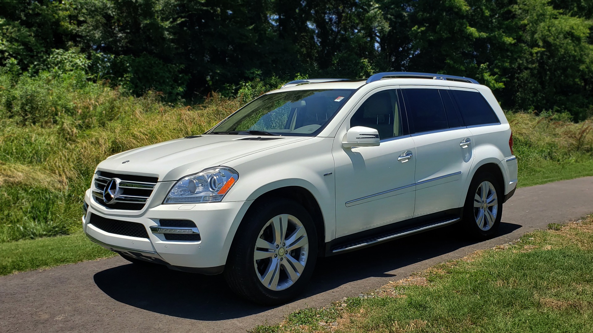Used 2012 Mercedes-Benz GL-CLASS GL 350 BLUETEC / NAV / DUAL-ROOF / HTD STS / 3-ROW / REARVIEW for sale Sold at Formula Imports in Charlotte NC 28227 1