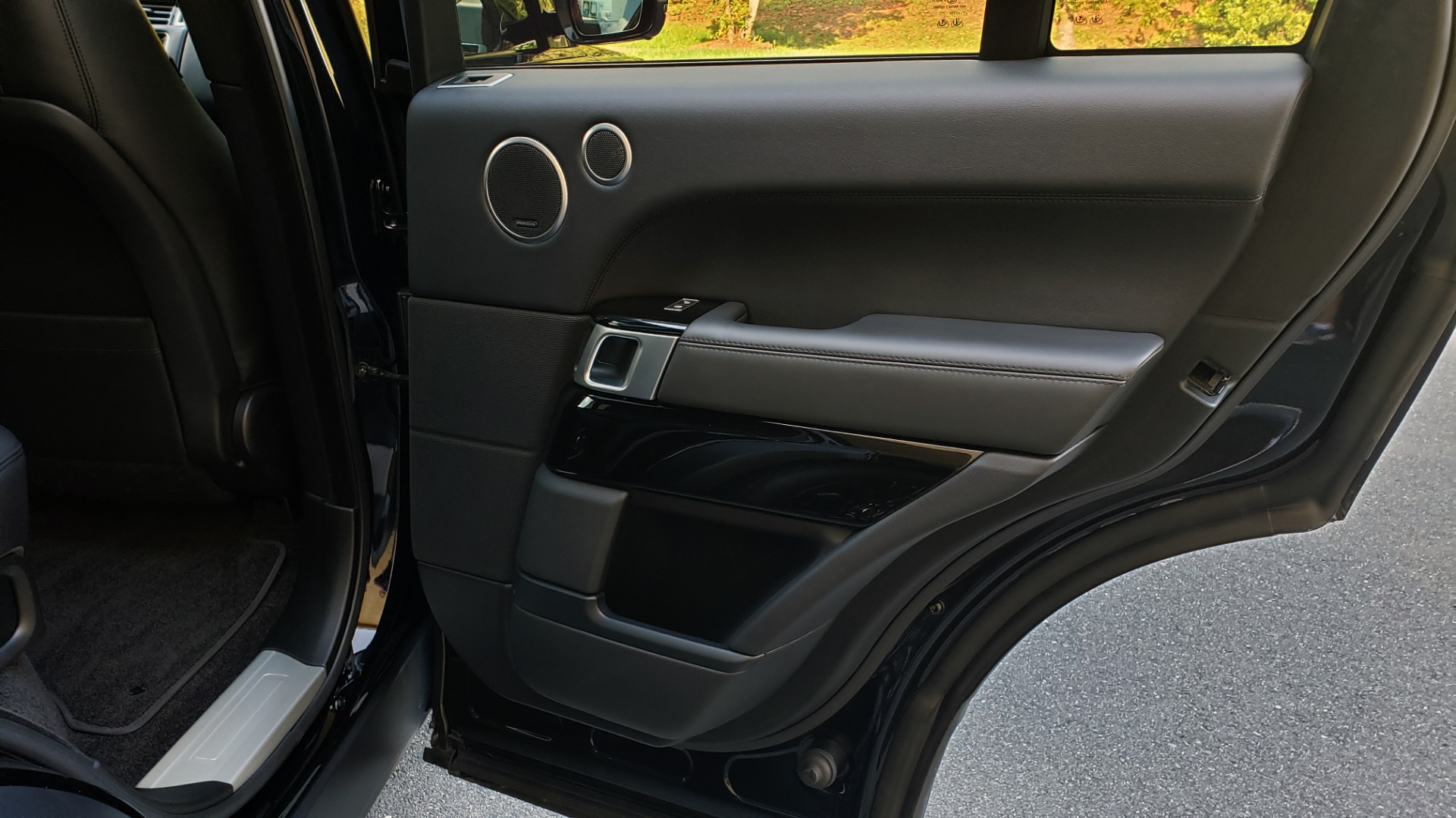Used 2017 Land Rover RANGE ROVER SC V8 / NAV / PANO-ROOF / DRIVE PRO / MERIDIAN / REARVIEW for sale Sold at Formula Imports in Charlotte NC 28227 76