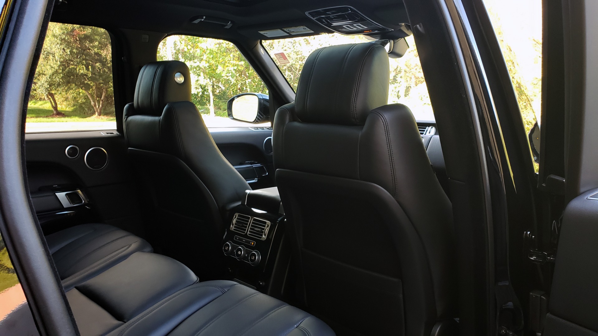 Used 2017 Land Rover RANGE ROVER SC V8 / NAV / PANO-ROOF / DRIVE PRO / MERIDIAN / REARVIEW for sale Sold at Formula Imports in Charlotte NC 28227 81