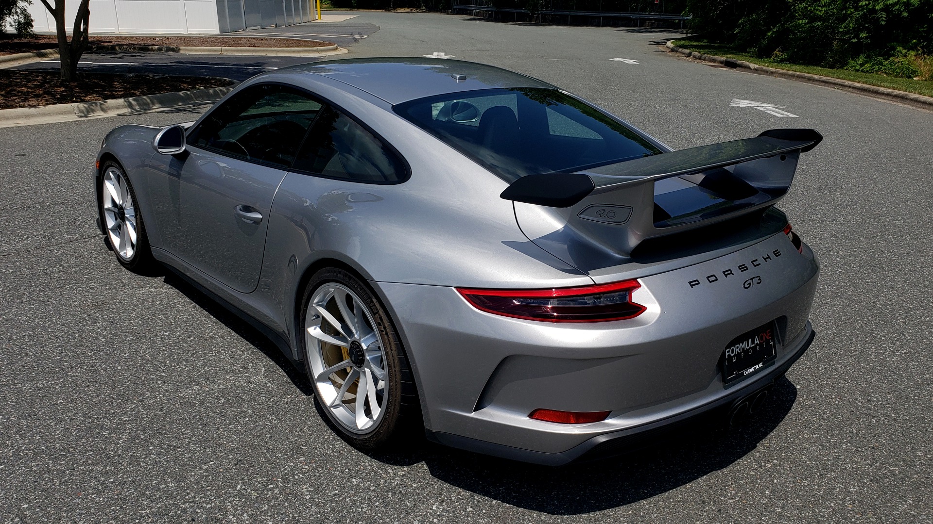 Used 2018 Porsche 911 GT3 4.0L 500HP / 6-SPD MNL / NAV / REARVIEW / PCCB for sale Sold at Formula Imports in Charlotte NC 28227 11
