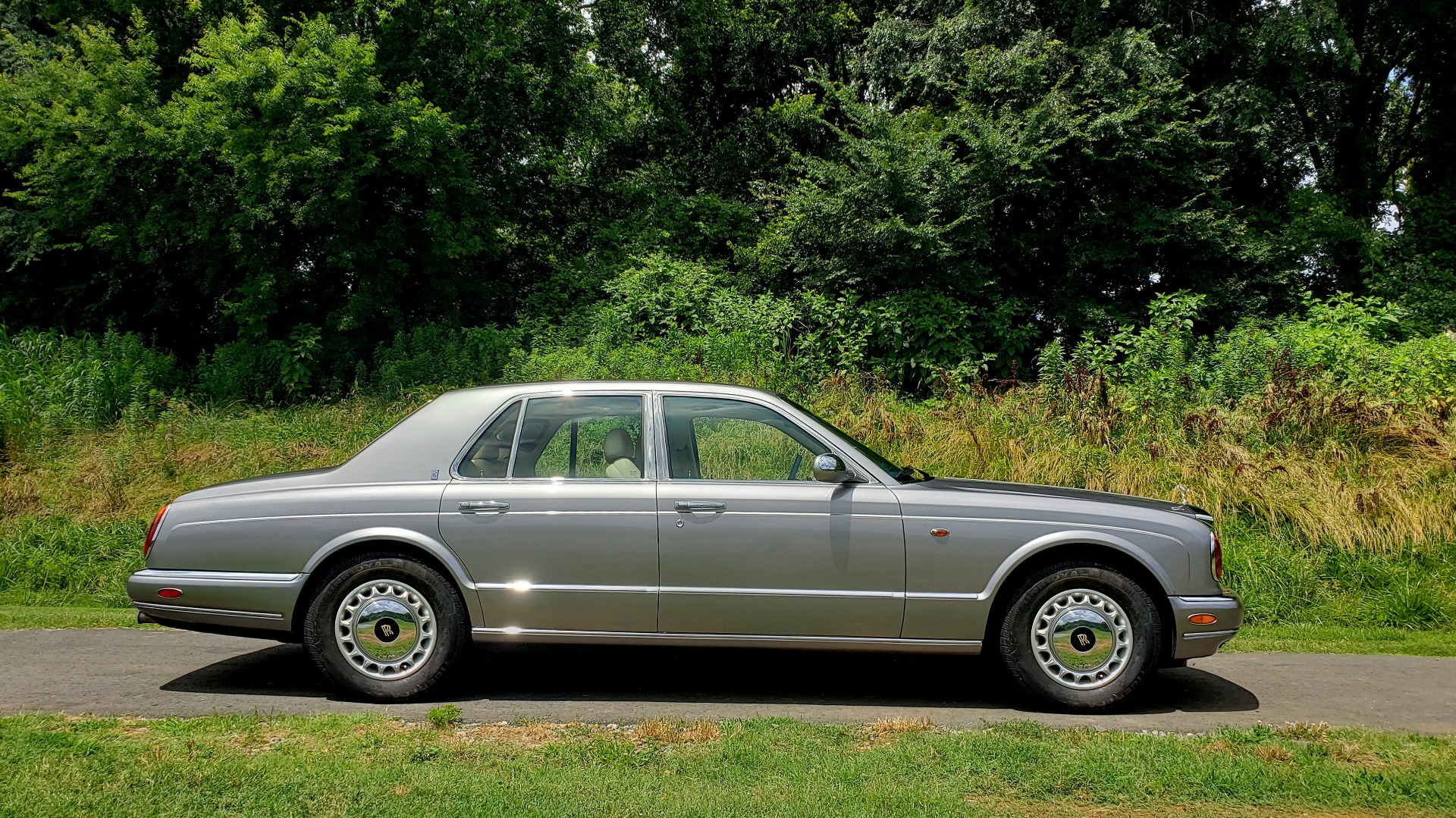 Used 1999 Rolls-Royce SILVER SERAPH 5.4L V12 / AUTO TRANS / LOW MILES / VERY CLEAN! for sale Sold at Formula Imports in Charlotte NC 28227 18