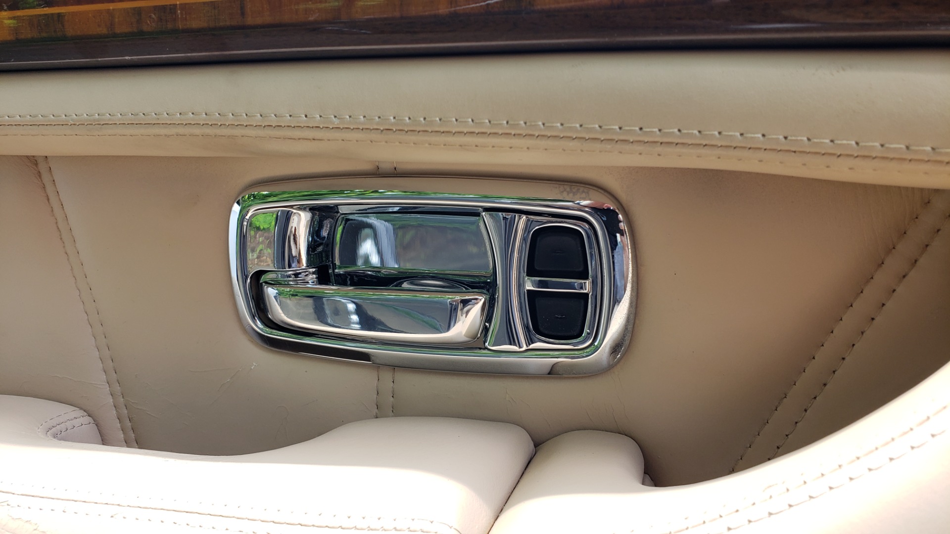 Used 1999 Rolls-Royce SILVER SERAPH 5.4L V12 / AUTO TRANS / LOW MILES / VERY CLEAN! for sale Sold at Formula Imports in Charlotte NC 28227 63