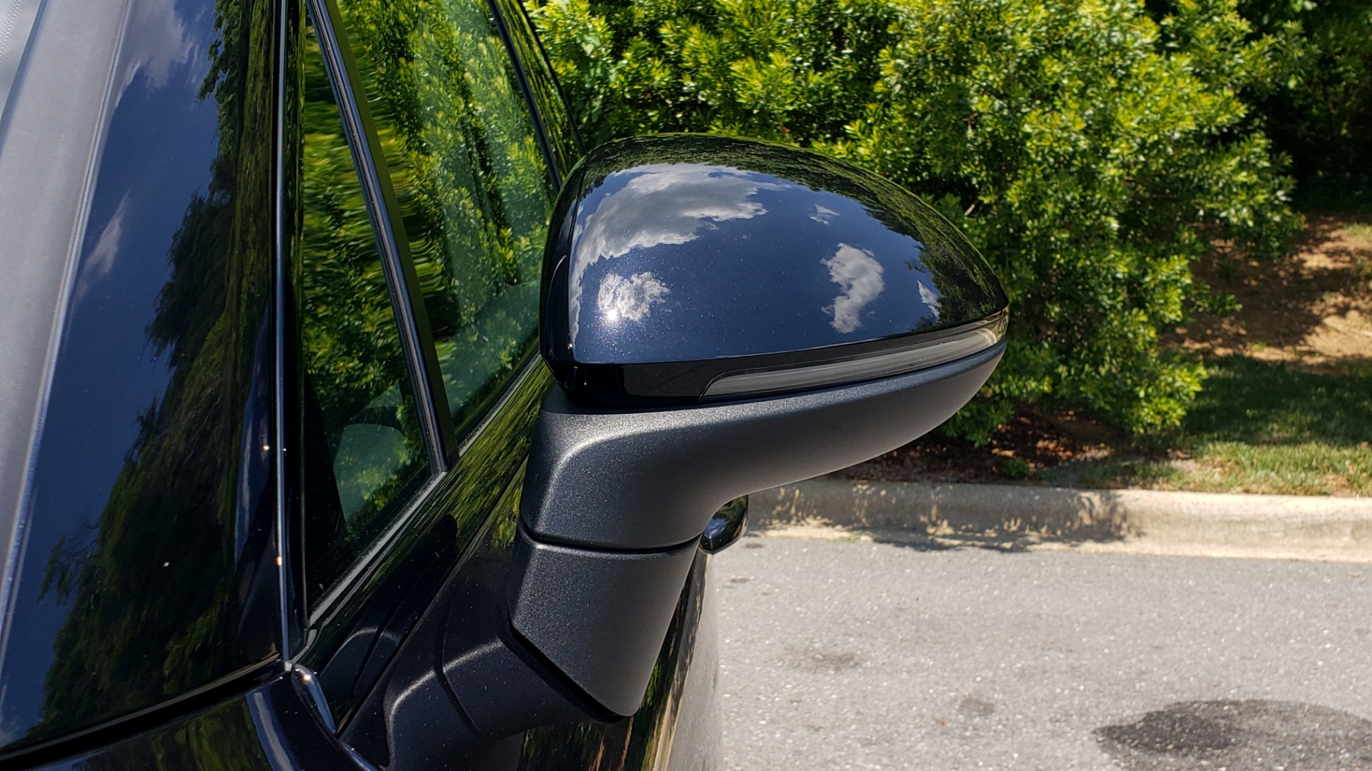 Used 2019 Porsche CAYENNE S AWD / NAV / SUNROOF / BOSE / REARVIEW / LOW MILES for sale Sold at Formula Imports in Charlotte NC 28227 33