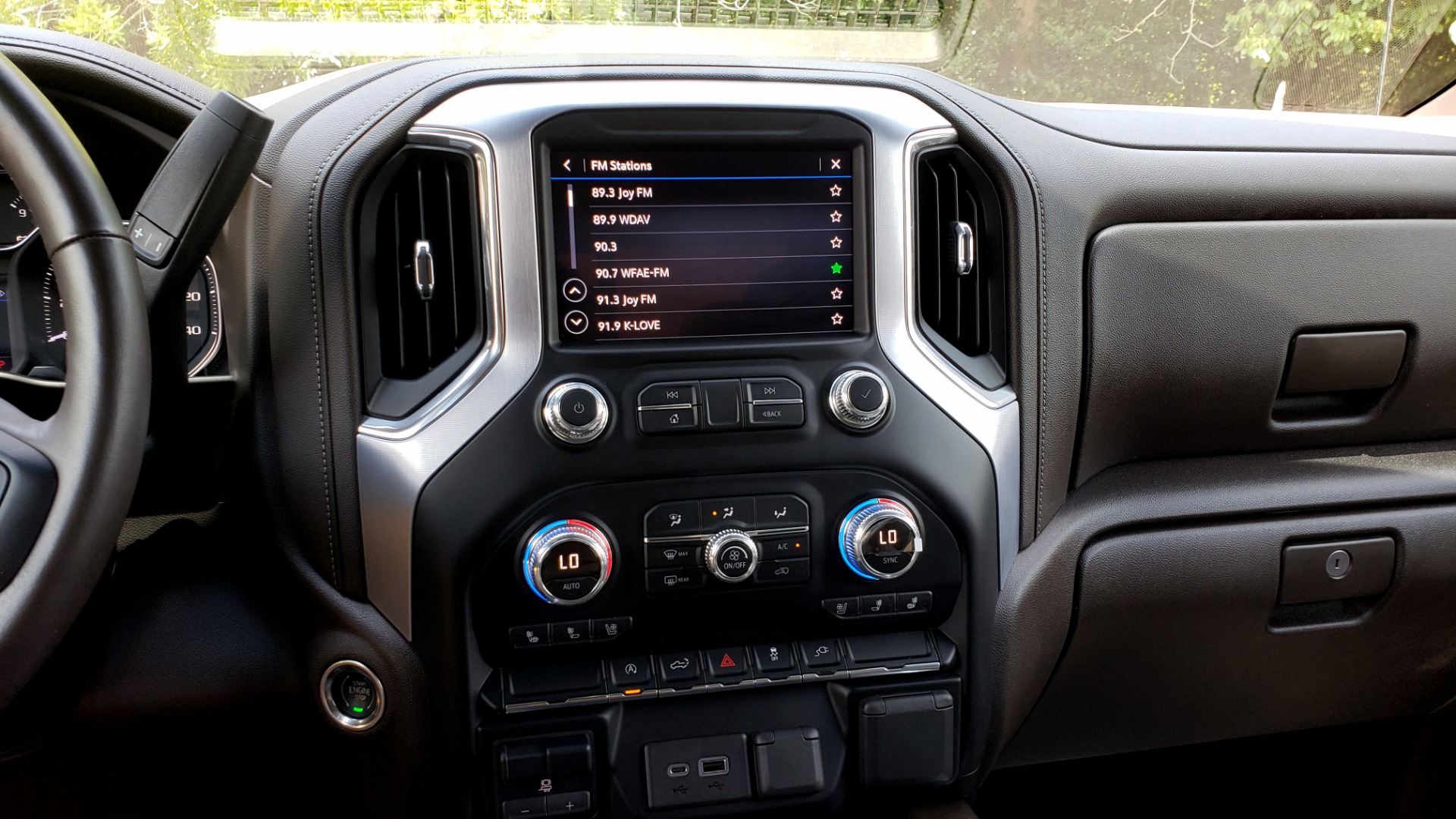 Used 2019 GMC SIERRA 1500 SLT 4WD CREWCAB / PREMIUM / 6.2L V8 / NAV / SUNROOF / VENT SEATS for sale Sold at Formula Imports in Charlotte NC 28227 46