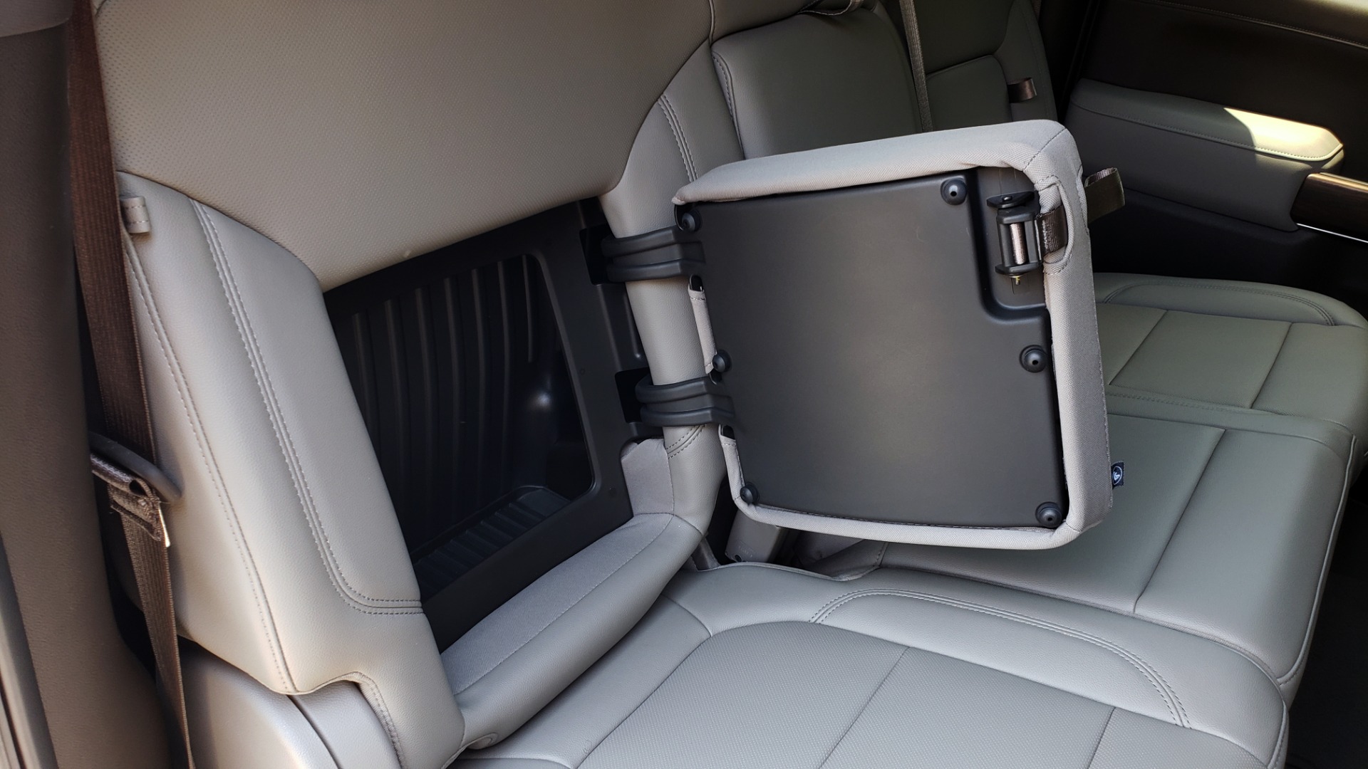 Used 2019 GMC SIERRA 1500 SLT 4WD CREWCAB / PREMIUM / 6.2L V8 / NAV / SUNROOF / VENT SEATS for sale Sold at Formula Imports in Charlotte NC 28227 80