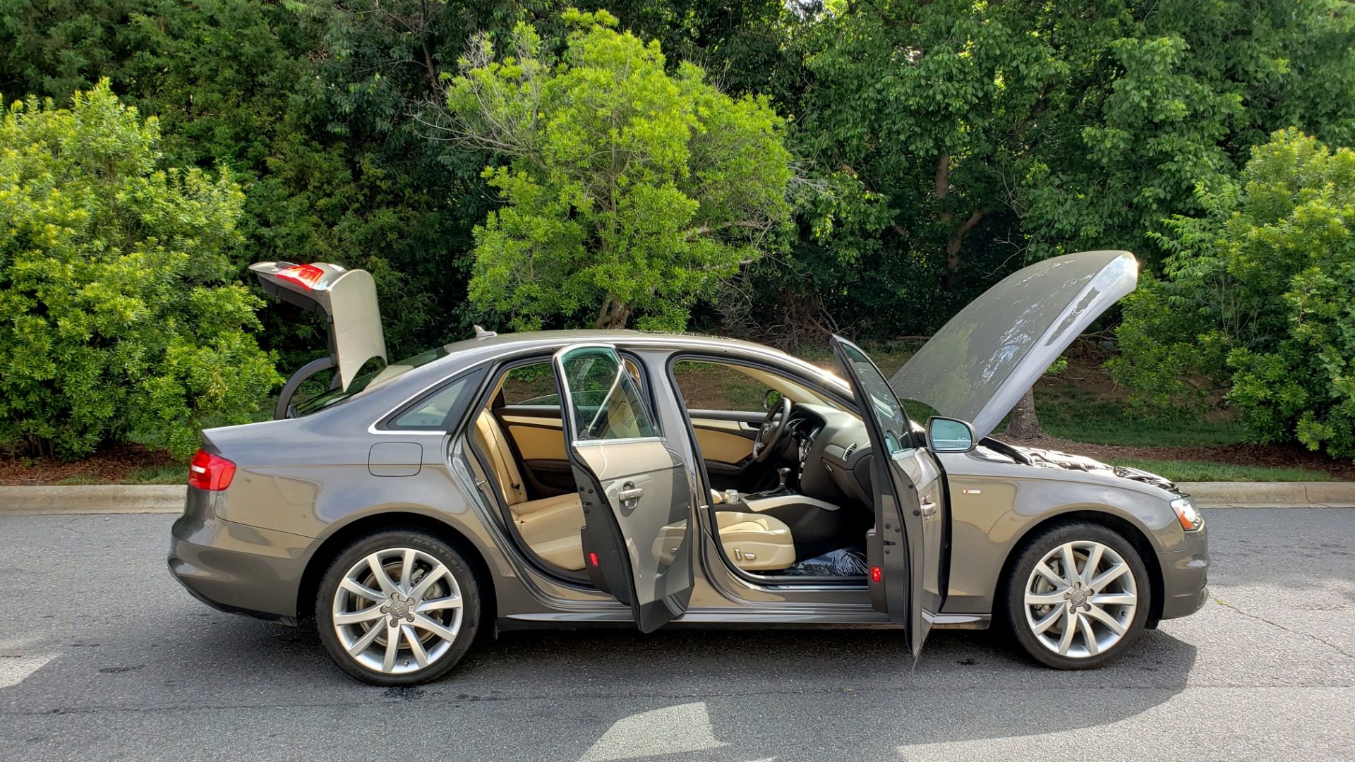 New 2014 Audi A4 PREMIUM / MULTITRONIC / FWD / SUNROOF / AUTO CLIMATE for sale Sold at Formula Imports in Charlotte NC 28227 10